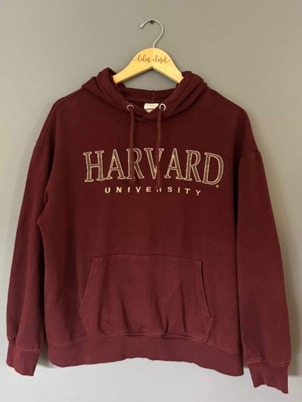 H & M UNIVERSITY HARVARD SWEATSHIRT SIZE SMALLL